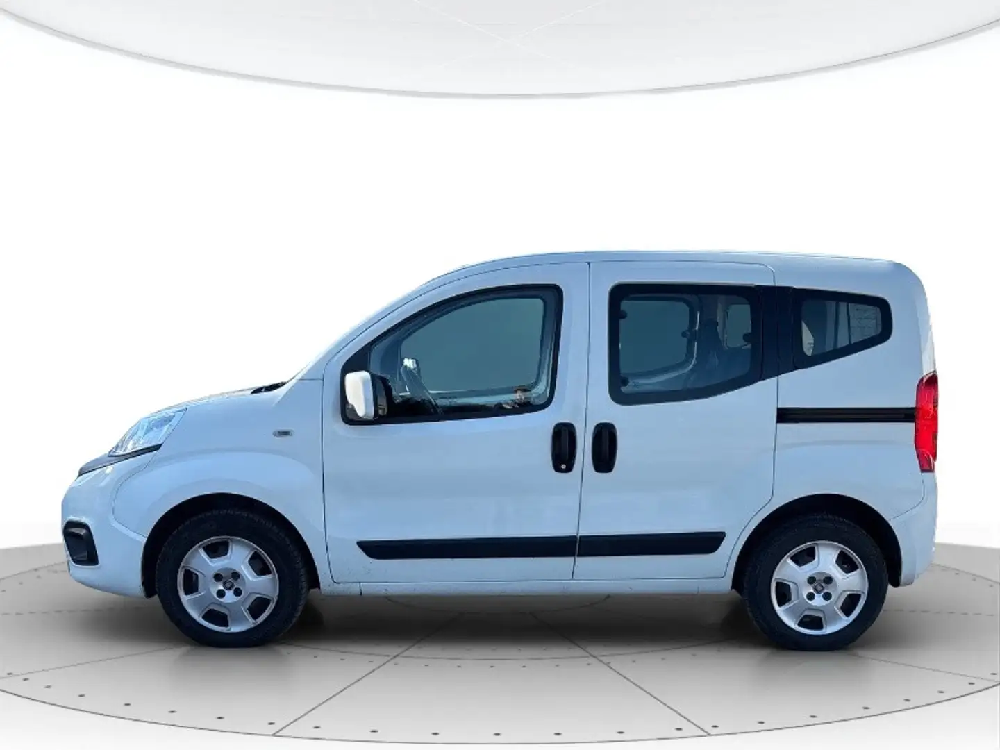 Fiat Qubo 1.3 mjt 16v Easy 80cv Weiß - 2