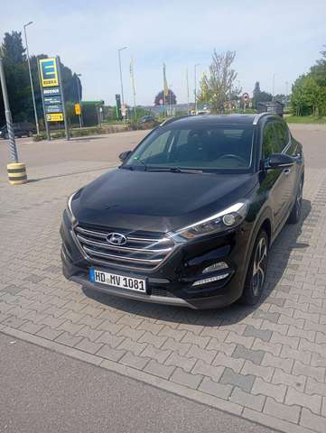 Imagine Hyundai TUCSON 2.0 CRDi 2WD Trend