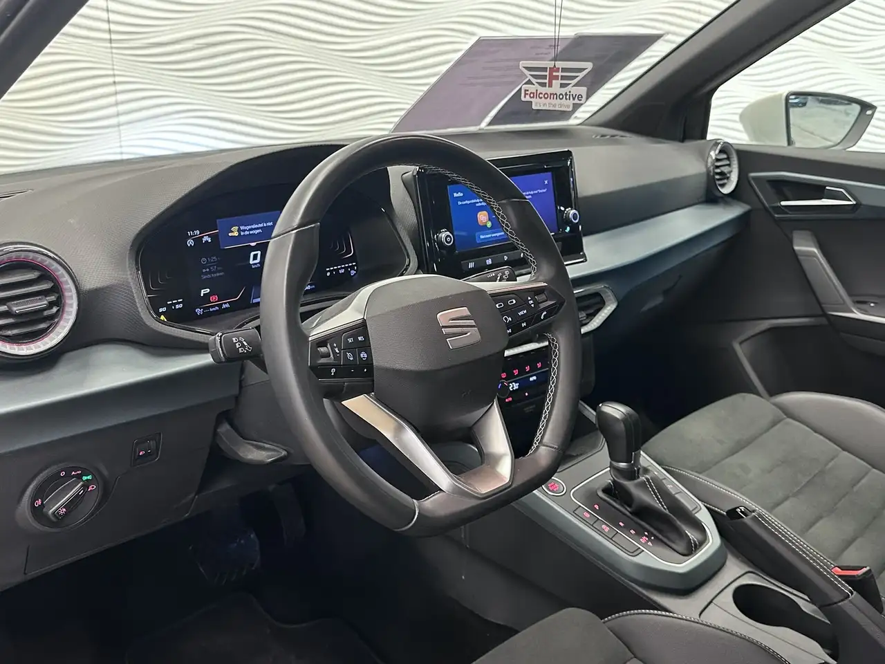SEAT Arona 1.0 TSI*AUT*CARPLAY*CAMERA*ALCANTARA*, миниатюра 19