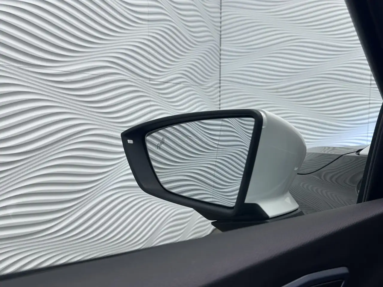 SEAT Arona 1.0 TSI*AUT*CARPLAY*CAMERA*ALCANTARA*, миниатюра 17