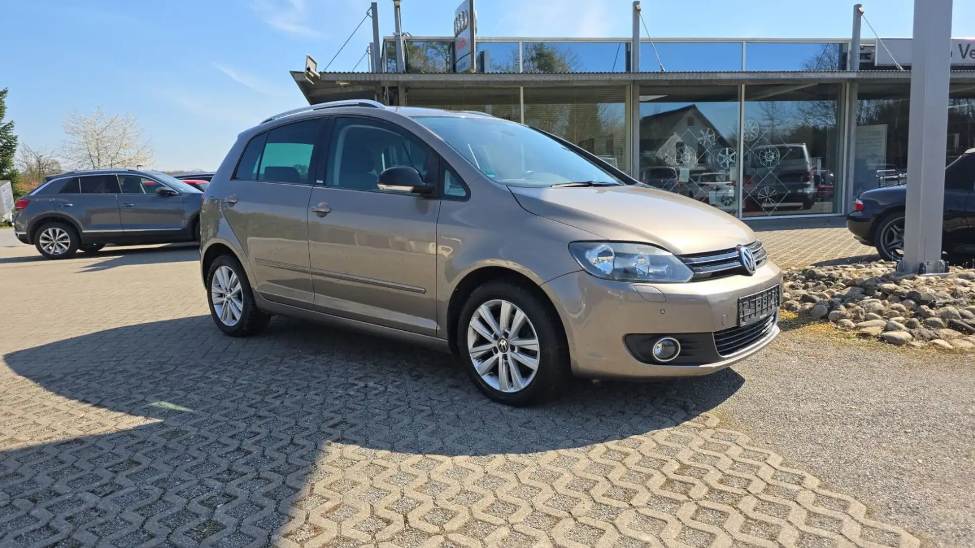 Volkswagen Golf Plus VI Style 1.4 TSI GRA PDC AHK Klimat Sh Marrone - 1