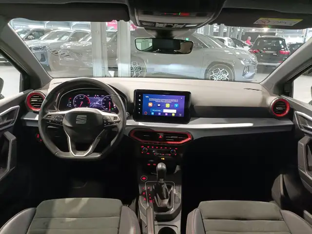Seat Ibiza view 8