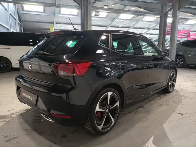 Seat Ibiza view 5