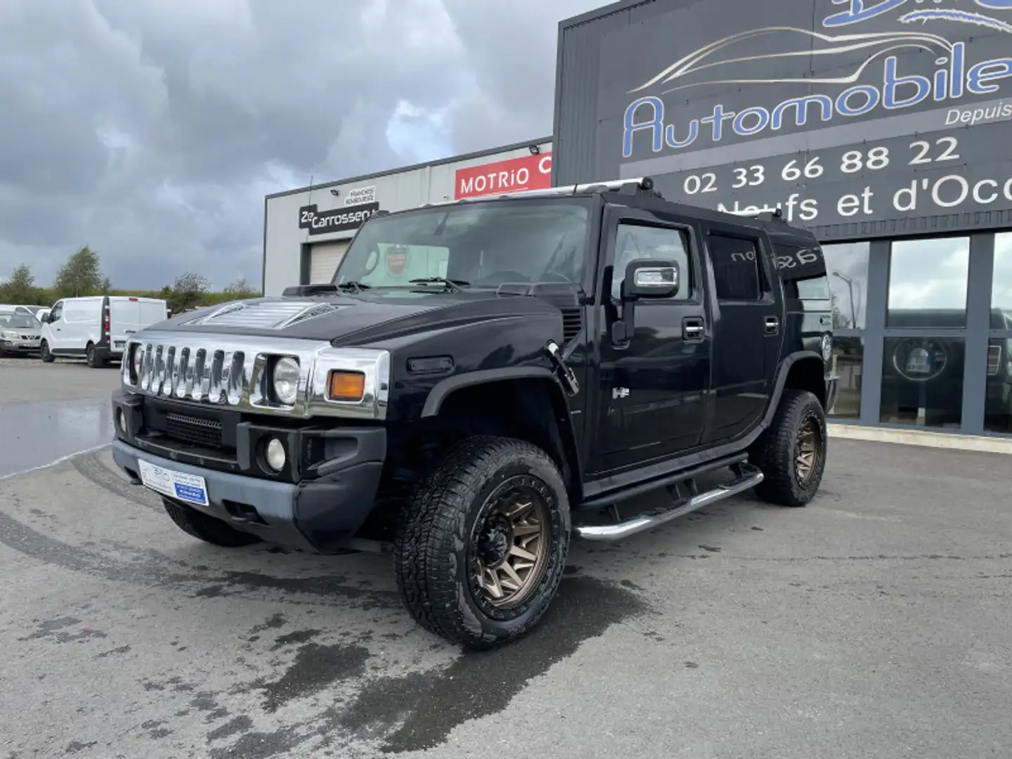 HUMMER H2 SUT 325CH BLACK DIAMOND Schwarz - 1
