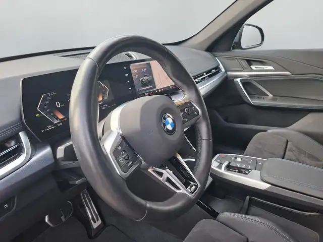 BMW X1 view 18