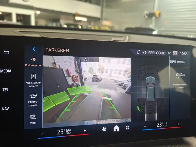 BMW X1 view 17