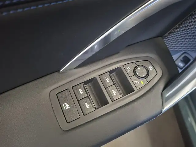 BMW X1 view 16