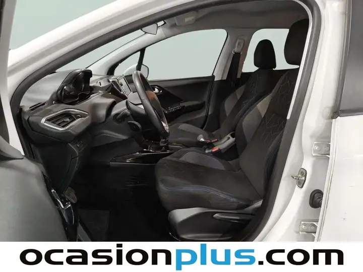 Peugeot 2008 2019, foto 10