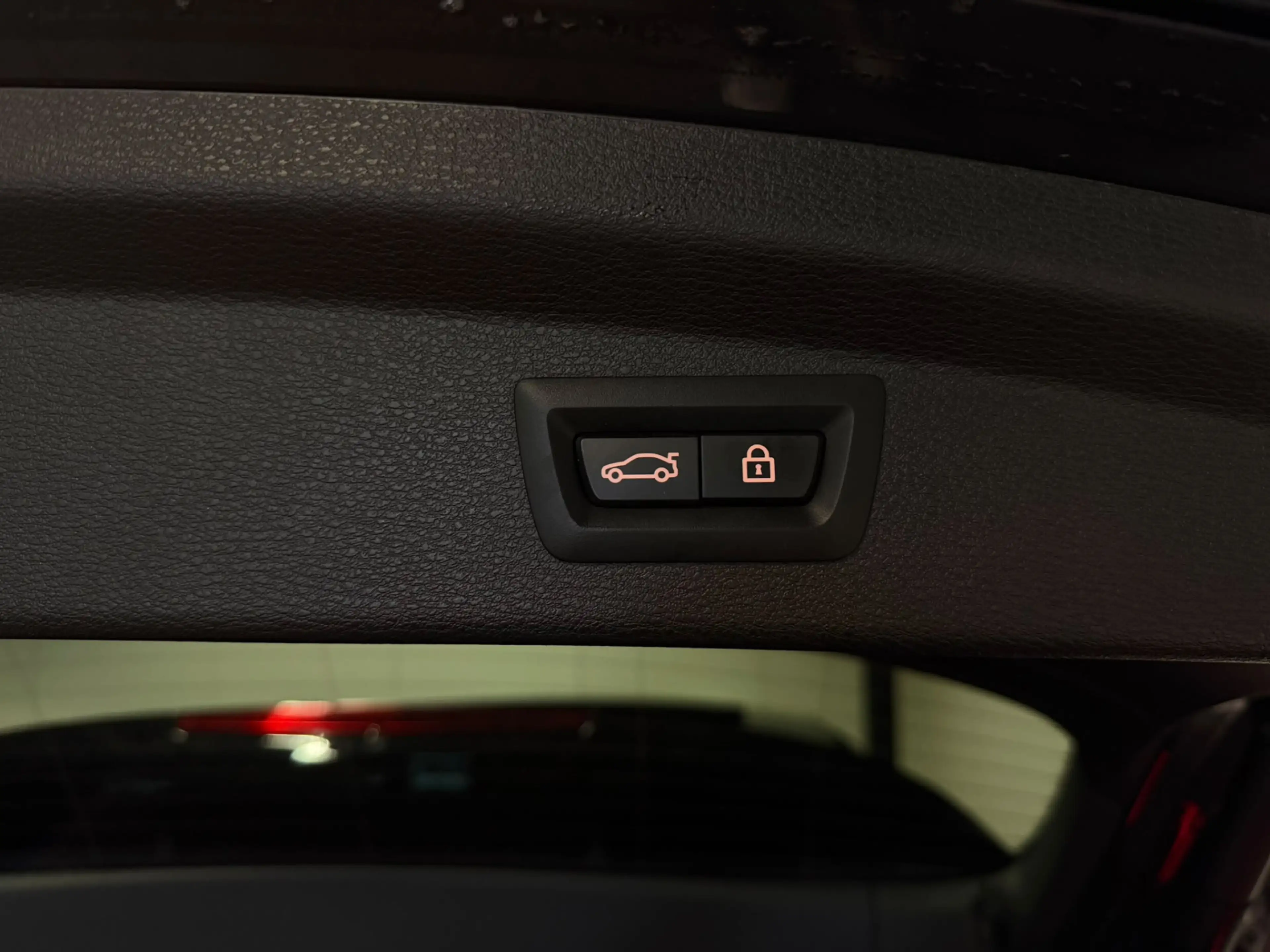 BMW X2 xDrive20i High Executive M Sport Panodak Hud Harma — photo 27