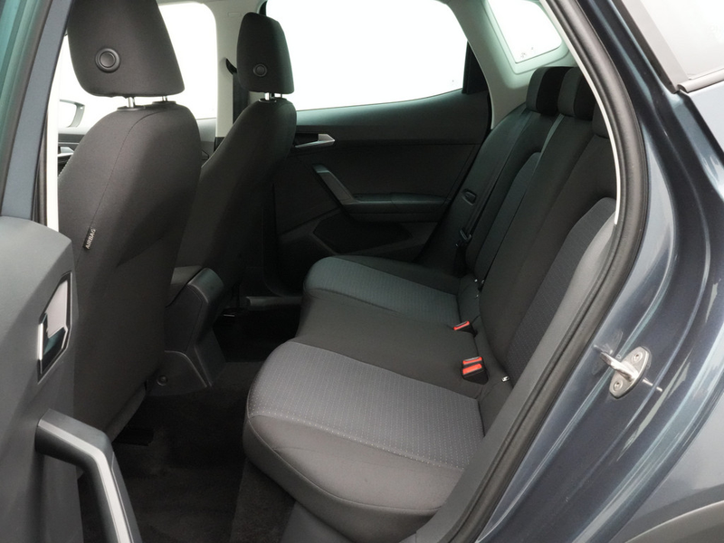SEAT Arona Style NAVI VIRT ACC KAM SHZ CARPLAY LED — photo 11