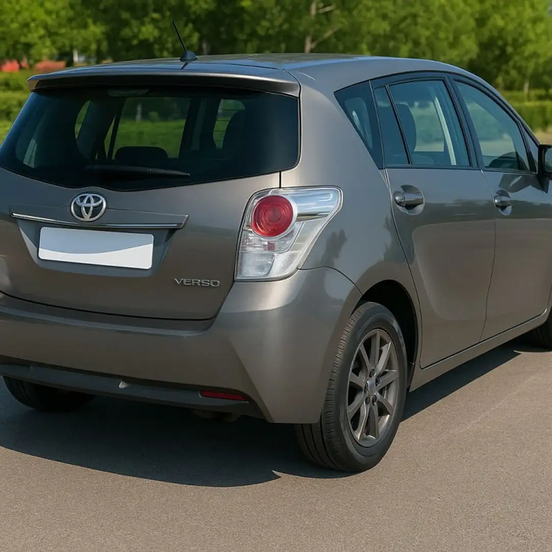 Toyota Verso 115D Advance 7pl. Argent - 2