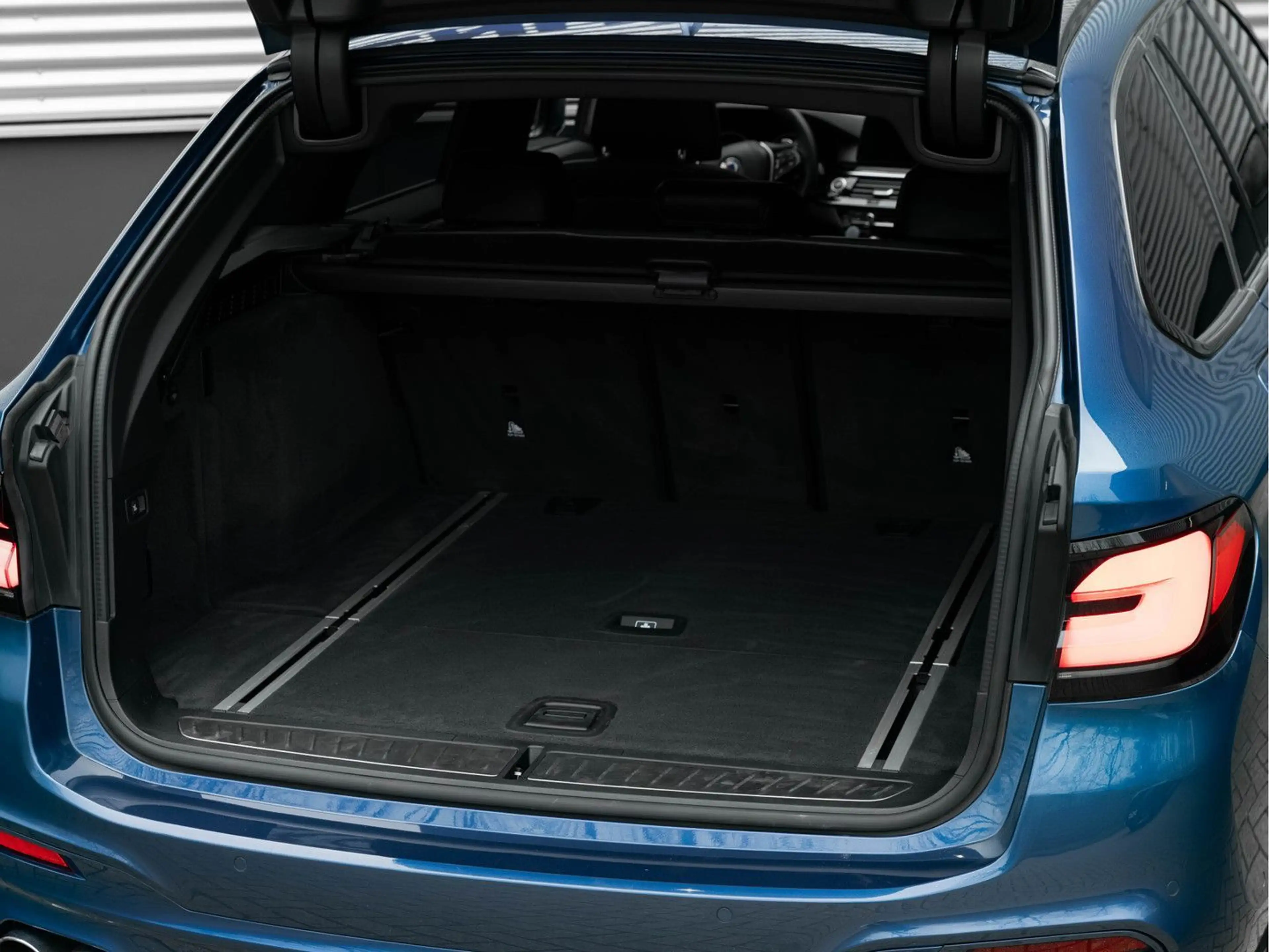 Alpina B5 Bi-Turbo - Touring - Sportbrakes - Sperre - P — photo 15