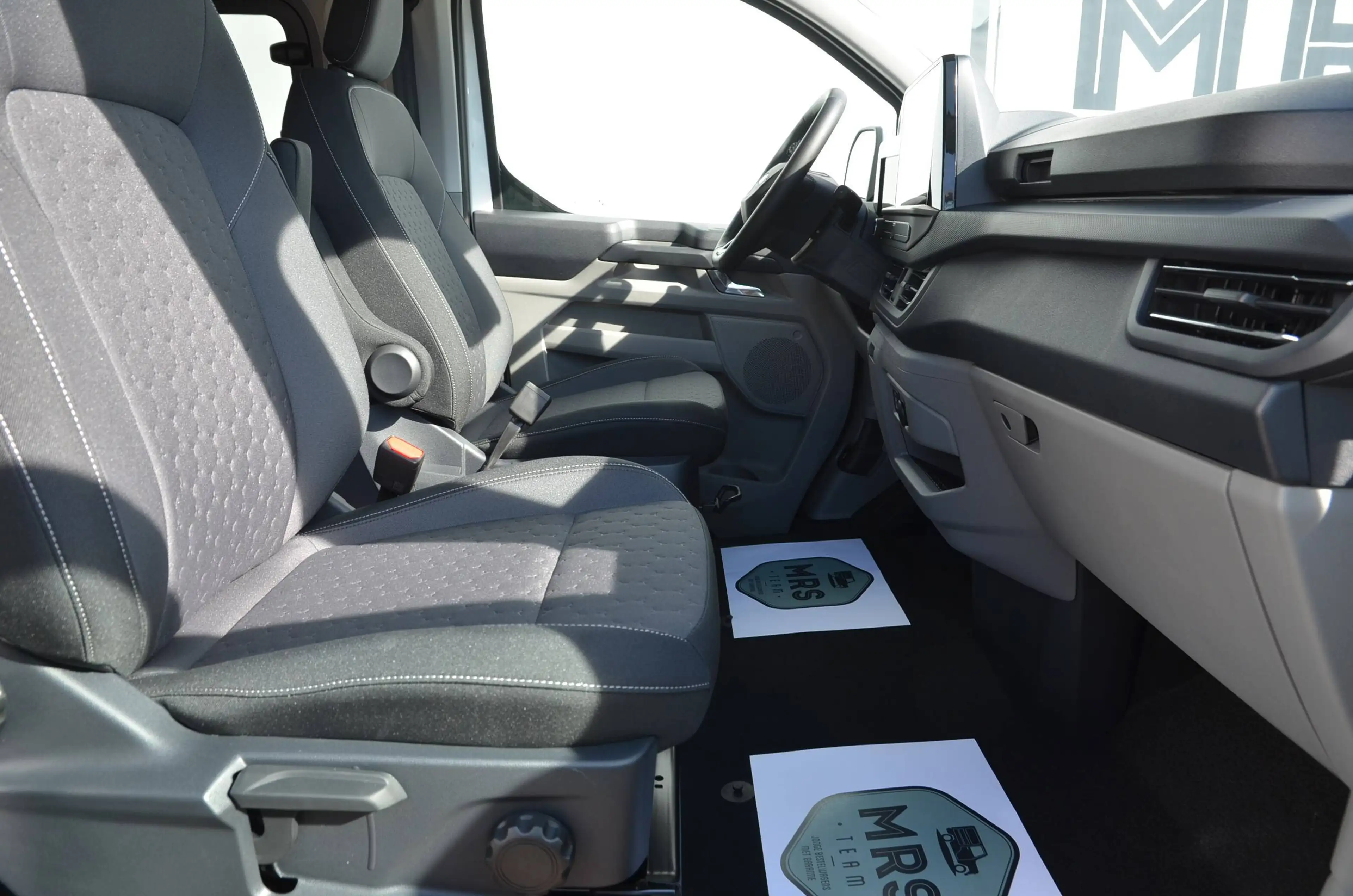 Ford Transit Custom - L2-Limited- Dubbelcabine- Nieuw- 36990+BTW — photo 9