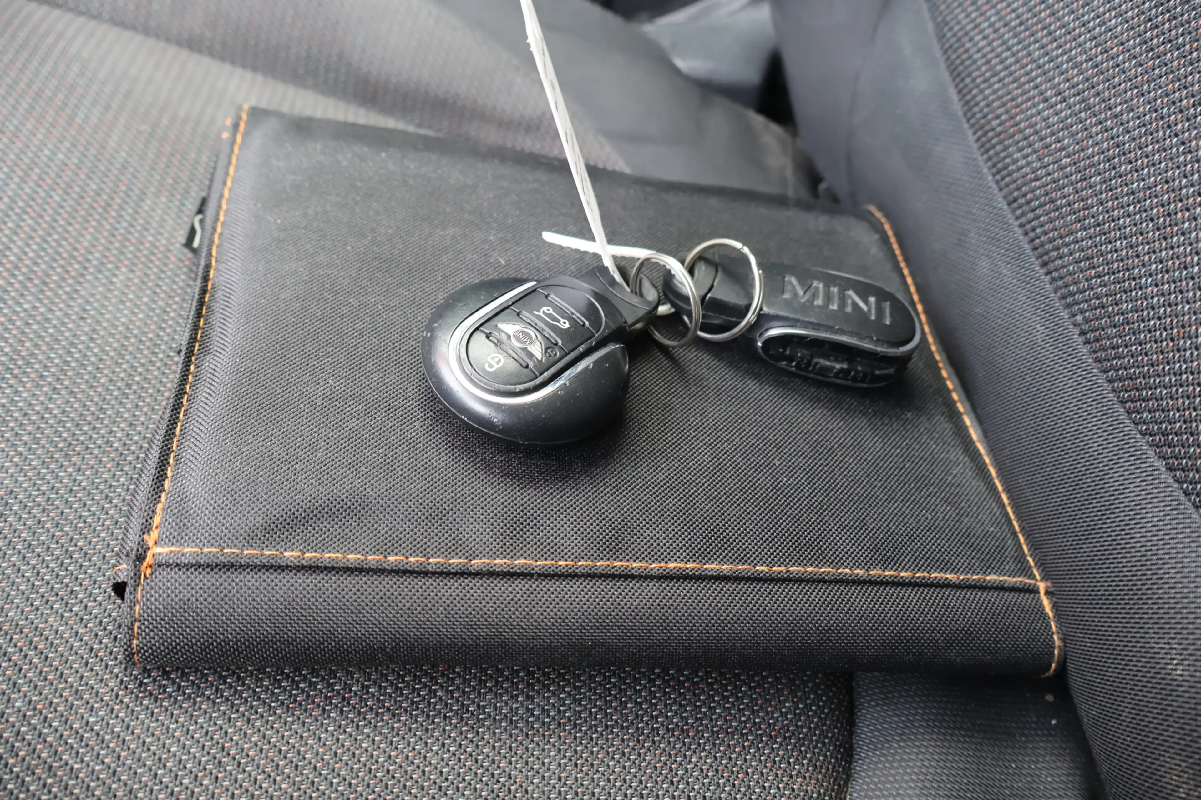 MINI One D Clubman 1.5 Business — photo 16