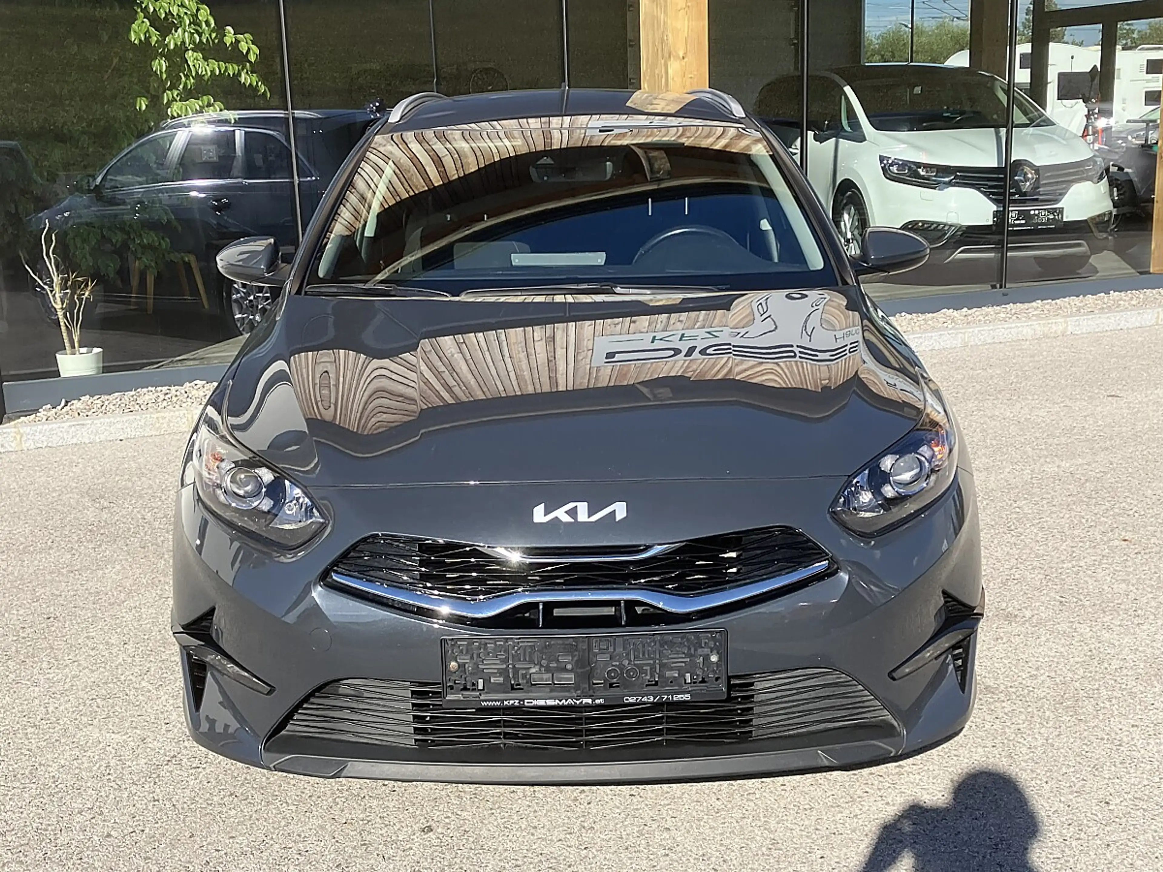 Kia Ceed / cee'd Ceed 1.6 CRDi Mild-Hybrid Silber (EURO 6d) Navi... — photo 8