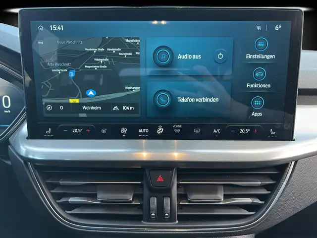 Ford Focus view 10
