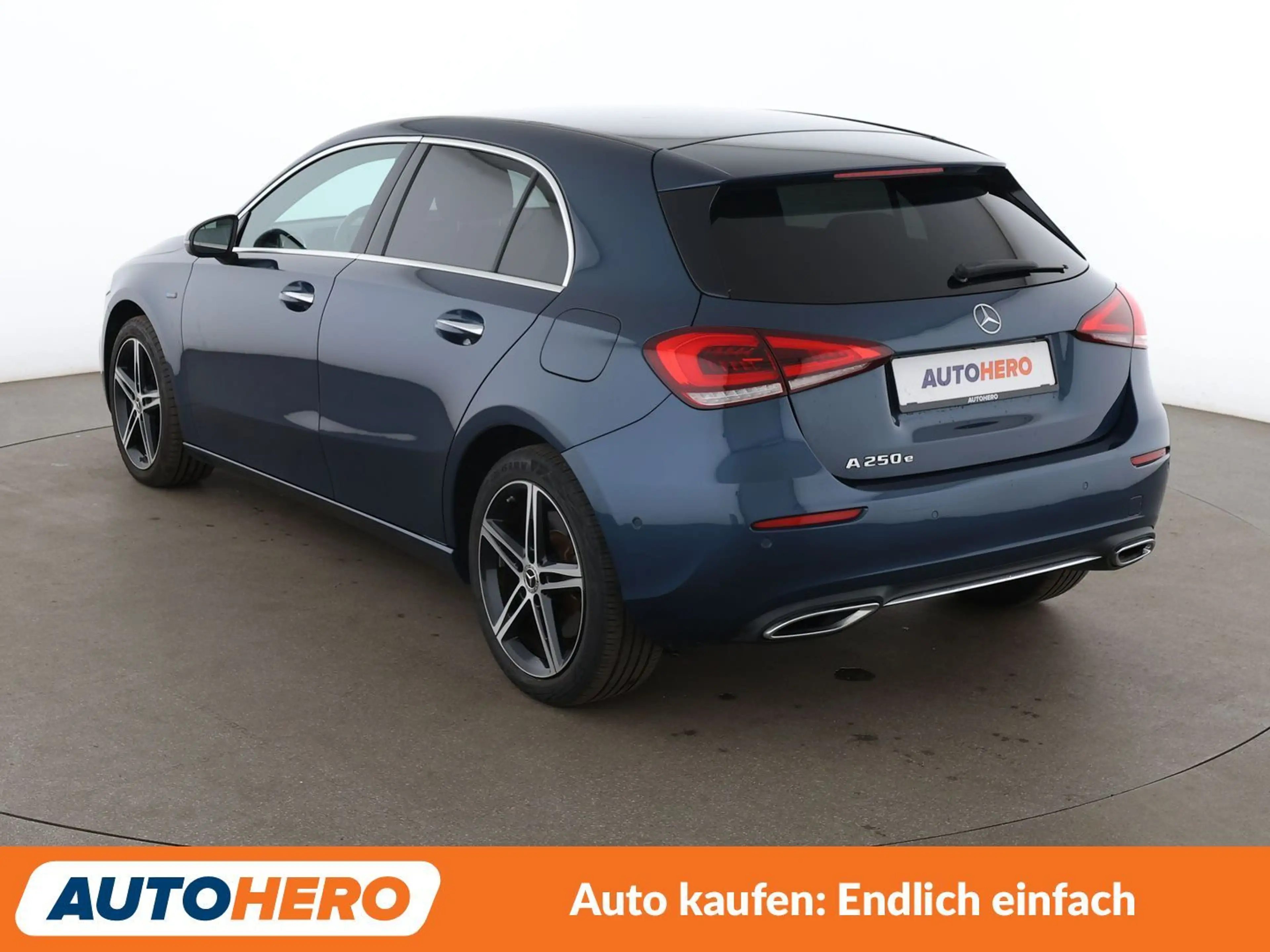 Mercedes-Benz A 250 A 250e Progressive Aut.*NAVI*LED*ACC*SPUR* — photo 4
