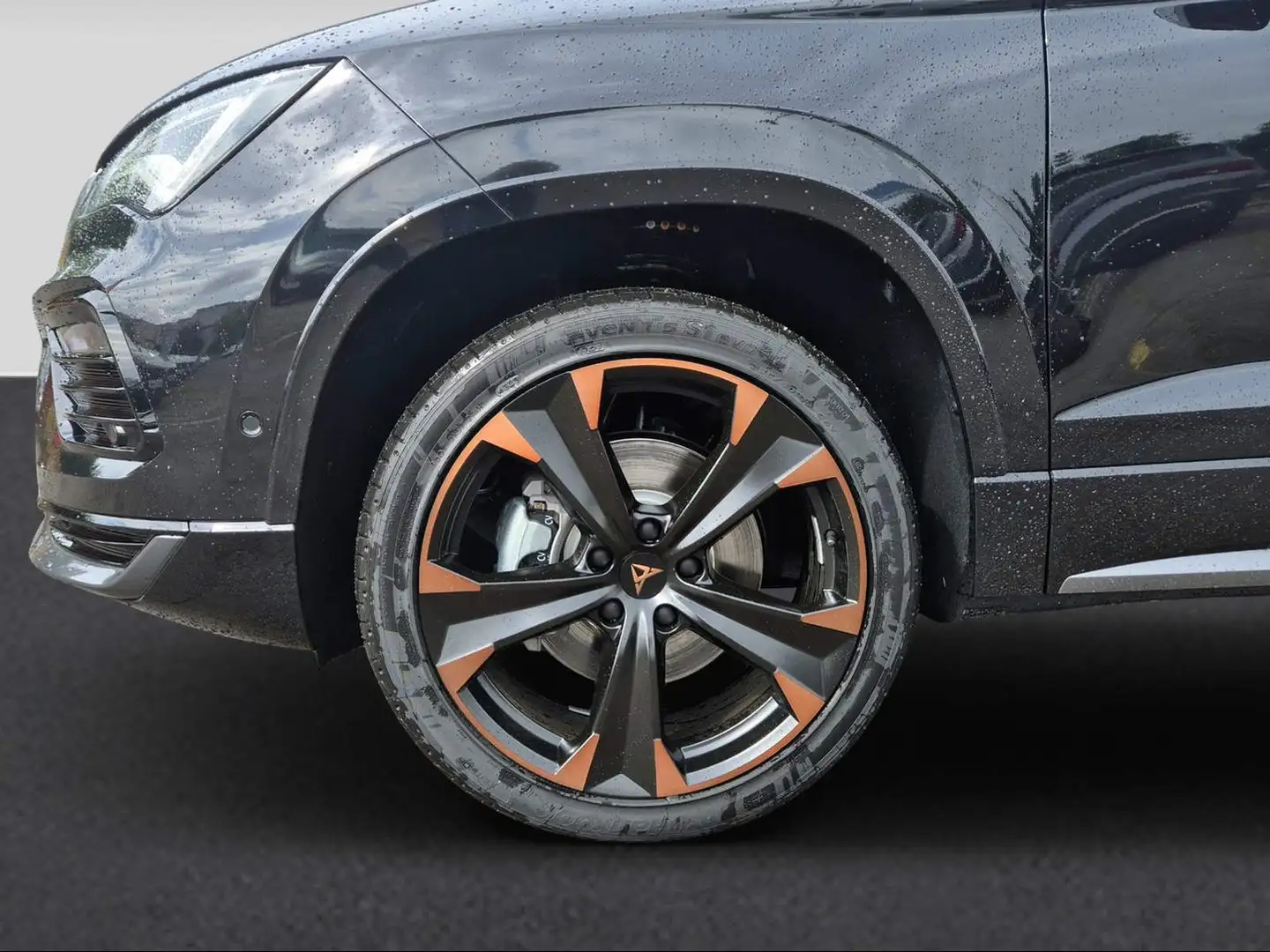 CUPRA Ateca 1.5 TSI DSG 150 Schwarz - 2