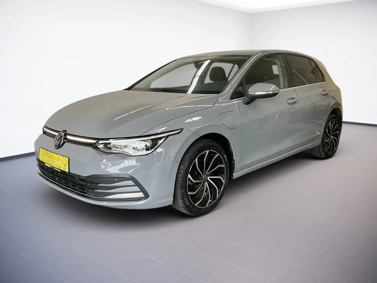 Volkswagen Golf VIII STYLE 1.4 eHYBRID 204PS DSG ACC.5J-G.NAVI.2xP Grijs - 2