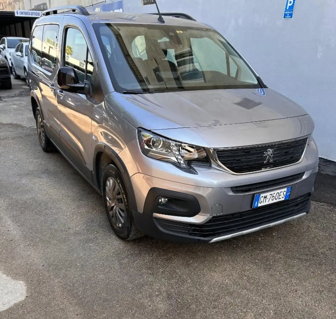Peugeot Rifter Mix BlueHDi 130 S&S PC Allure 7 POSTI Grigio - 2