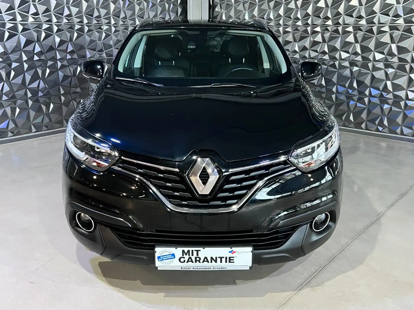 Renault Kadjar *KAMERA*NAVI*FRONTHEIZUNG*AUTOMATIK*70TKM Schwarz - 2