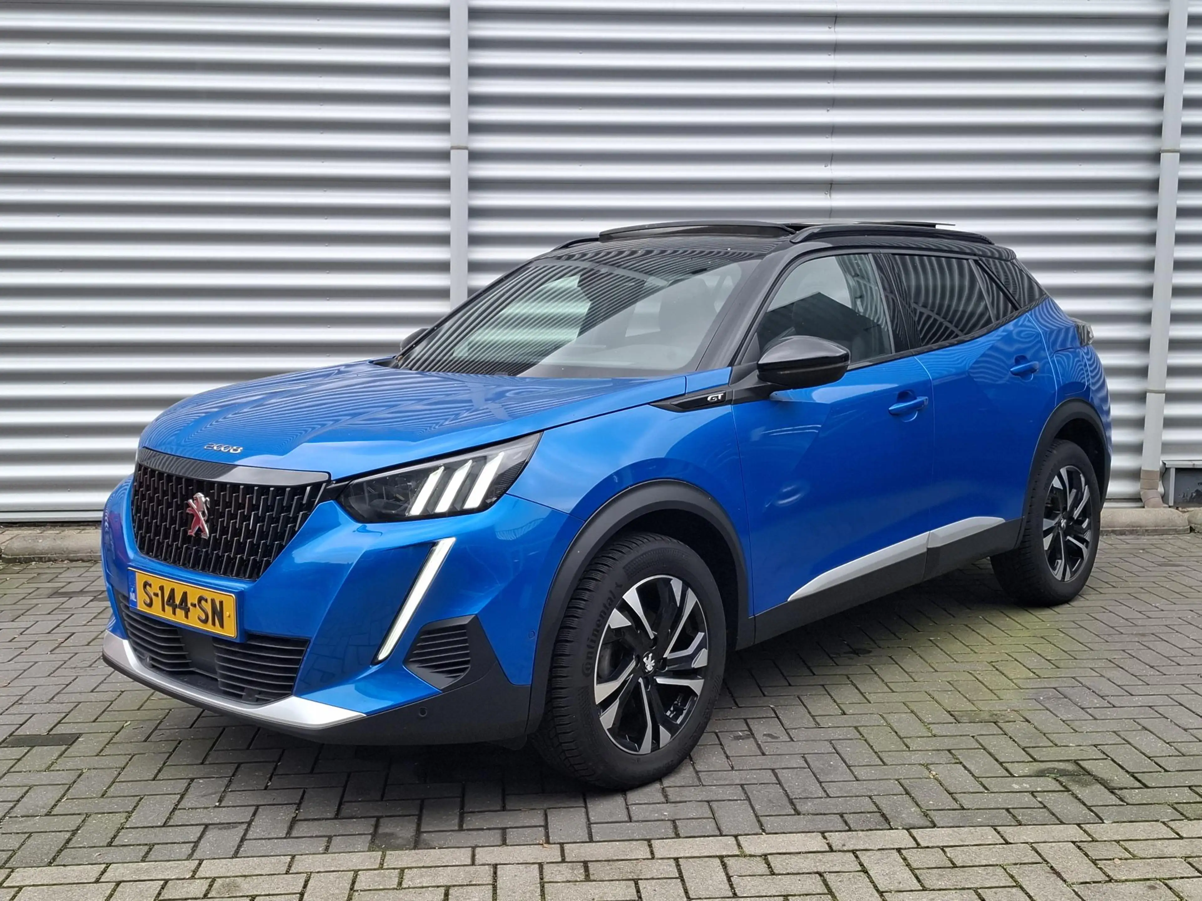 Peugeot 2008 SUV 130 GT-Line Schuif-/Kanteldak/Cam/Trekhaak — photo 3