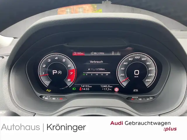 Audi Q2 view 10