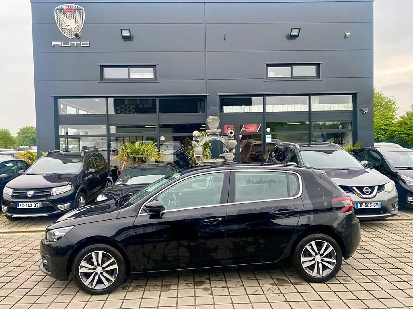 Peugeot 308 1.5 BLUE HDI 130CH PACK ALLURE Bleu - 1