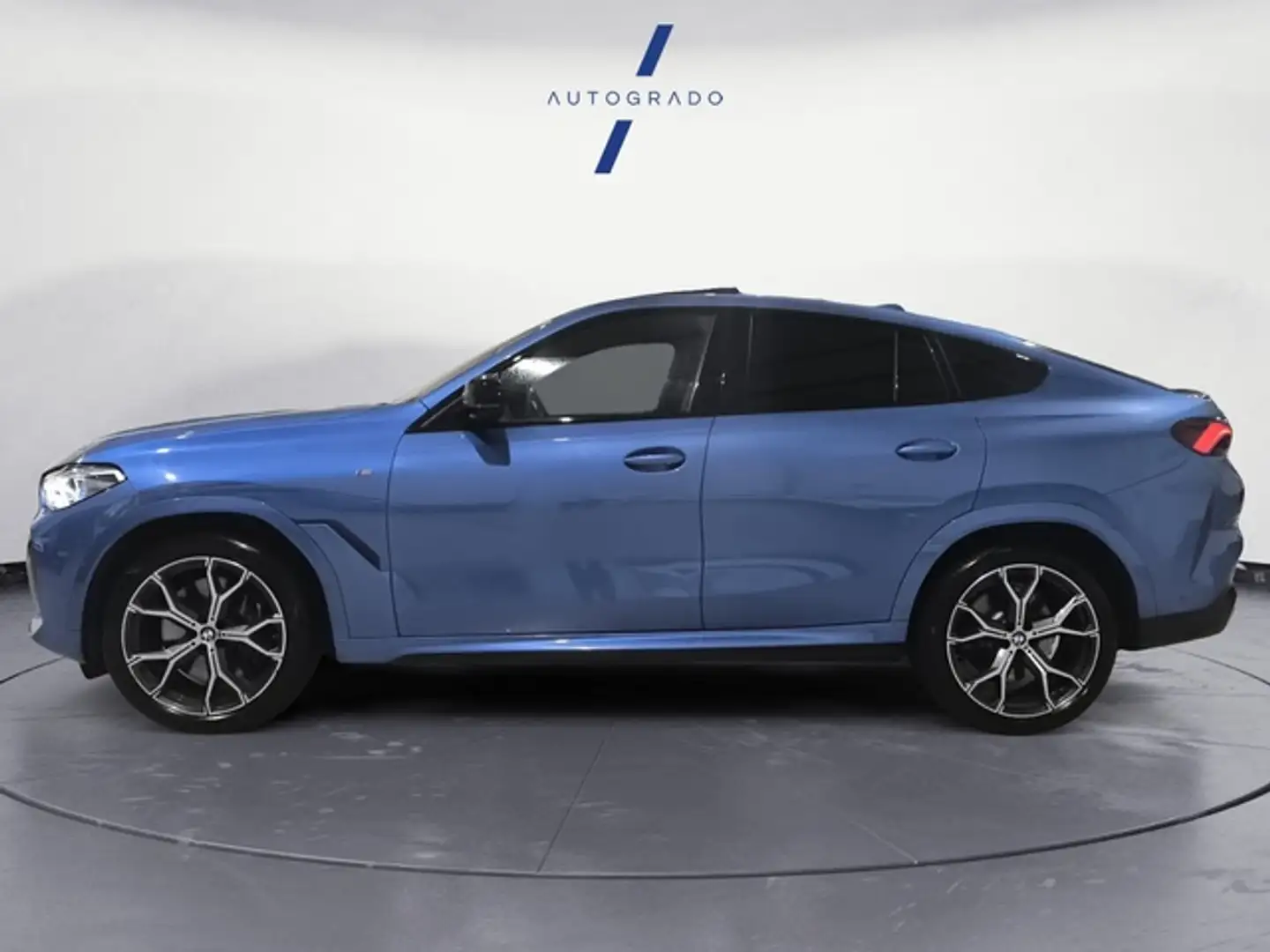 BMW X6 xDrive 30dA Bleu - 2