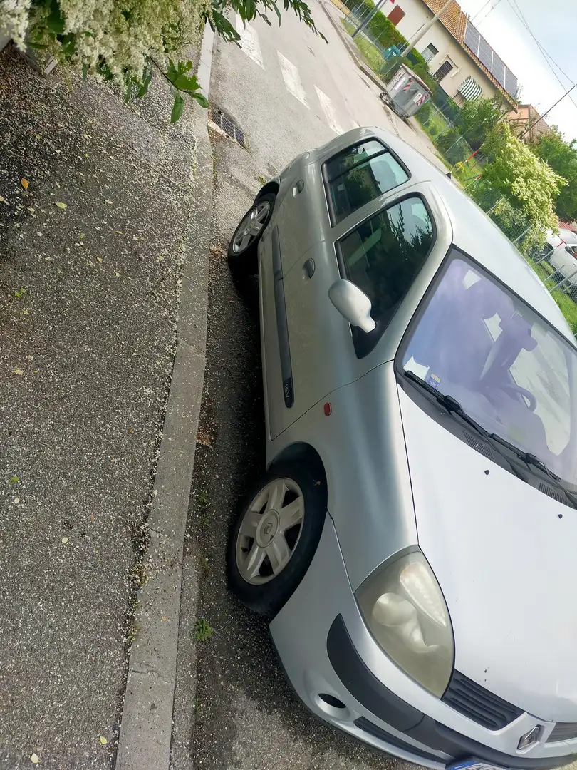 Renault Clio 5p 1.2 16v Nokia - 1