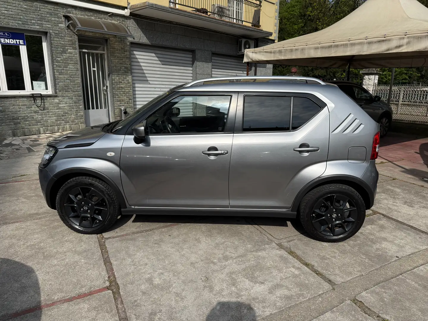 Suzuki Ignis 1.2 dualjet iTop 4wd allgrip my19 Gris - 2