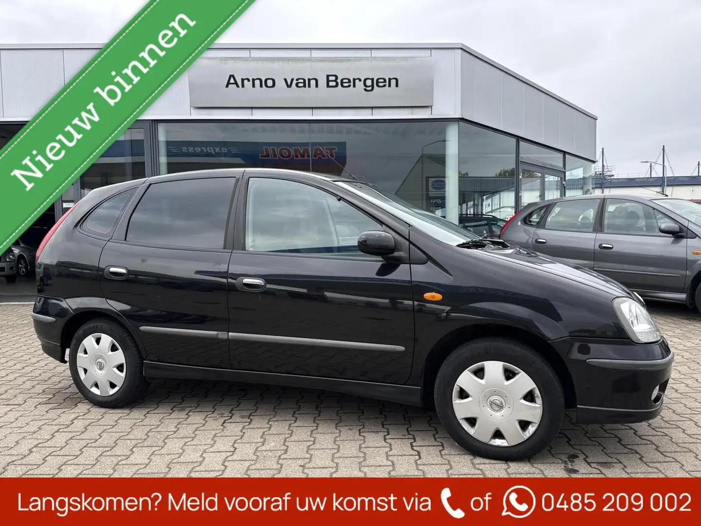 Nissan Almera Tino 1.8 Tekna, climatronic, navi, trekhaak, achteruitr Schwarz - 1