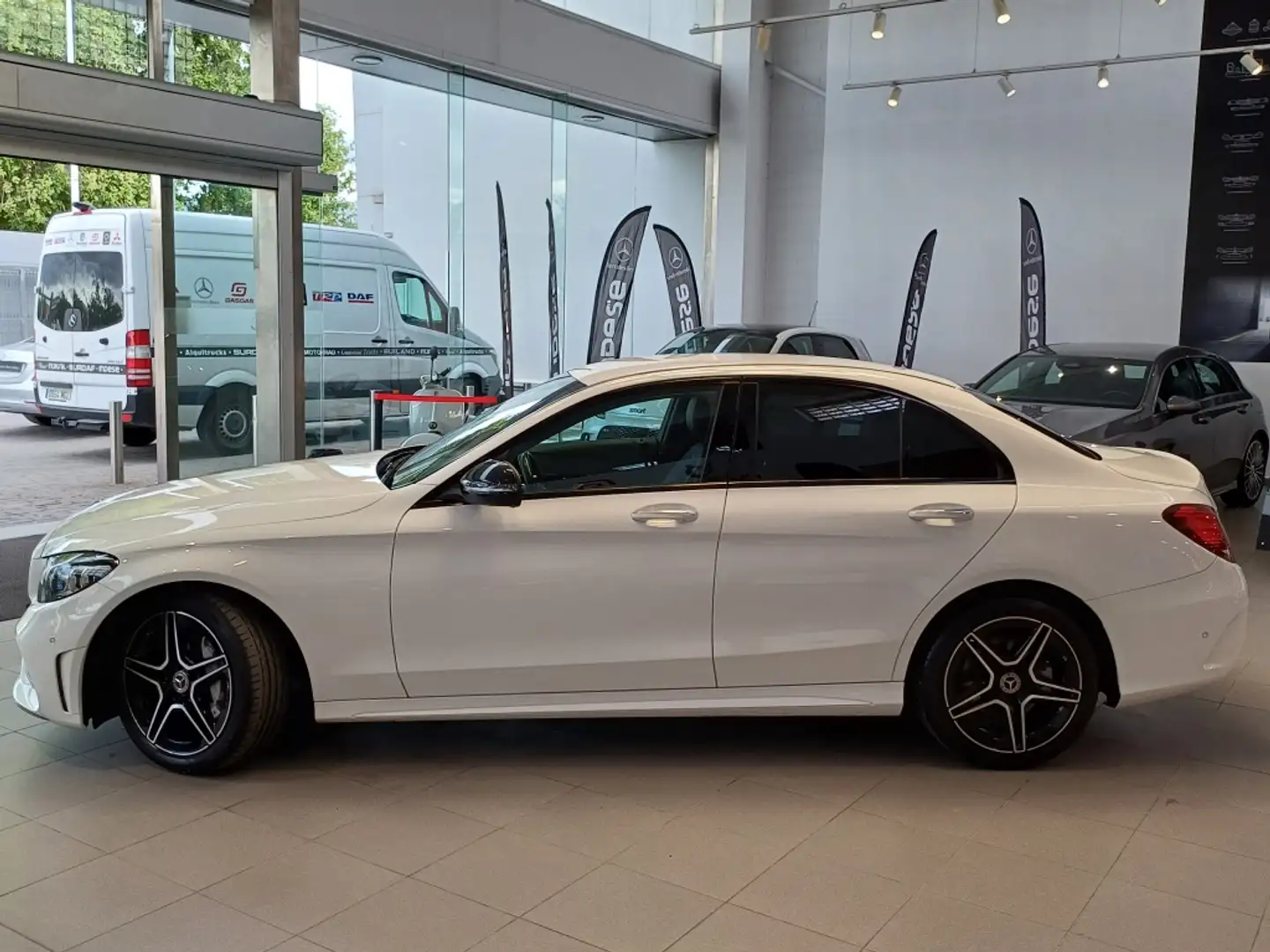 Mercedes-Benz C 220 220d 9G-Tronic Wit - 2