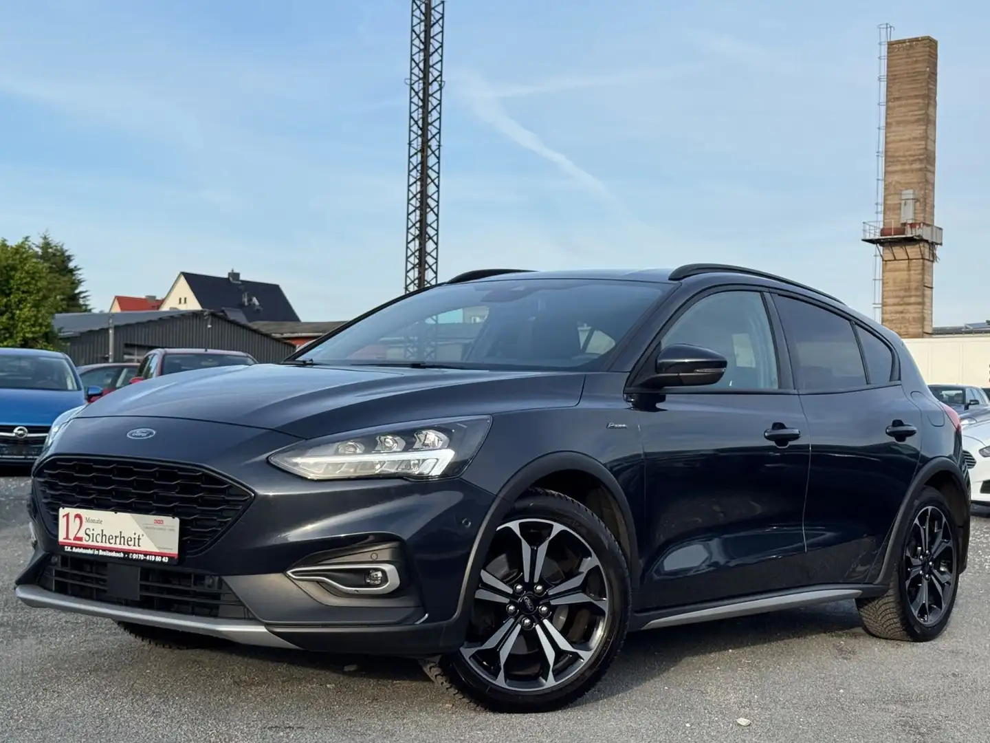Ford Focus Lim. Active Blau - 1
