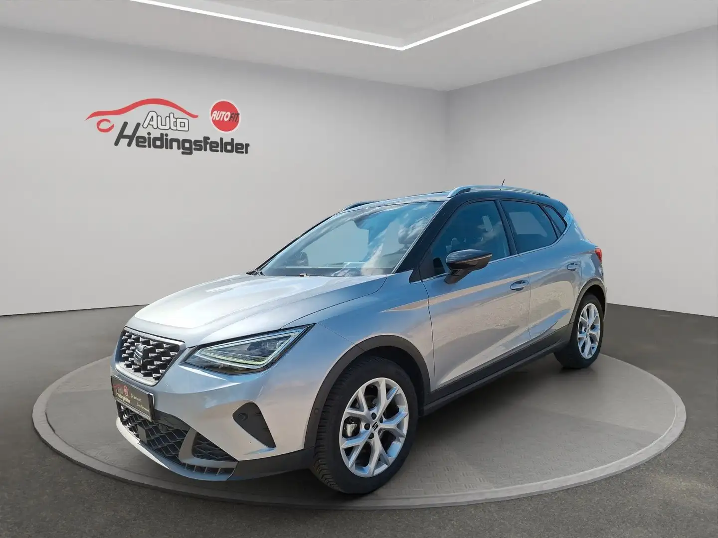 SEAT Arona FR, ACC, Navi, RFK, SHZ, PDC, Assist, Argent - 1