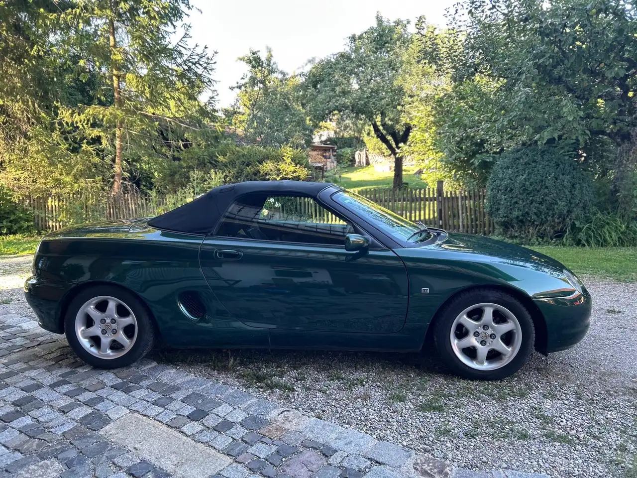 MGF 1.8i, foto 7