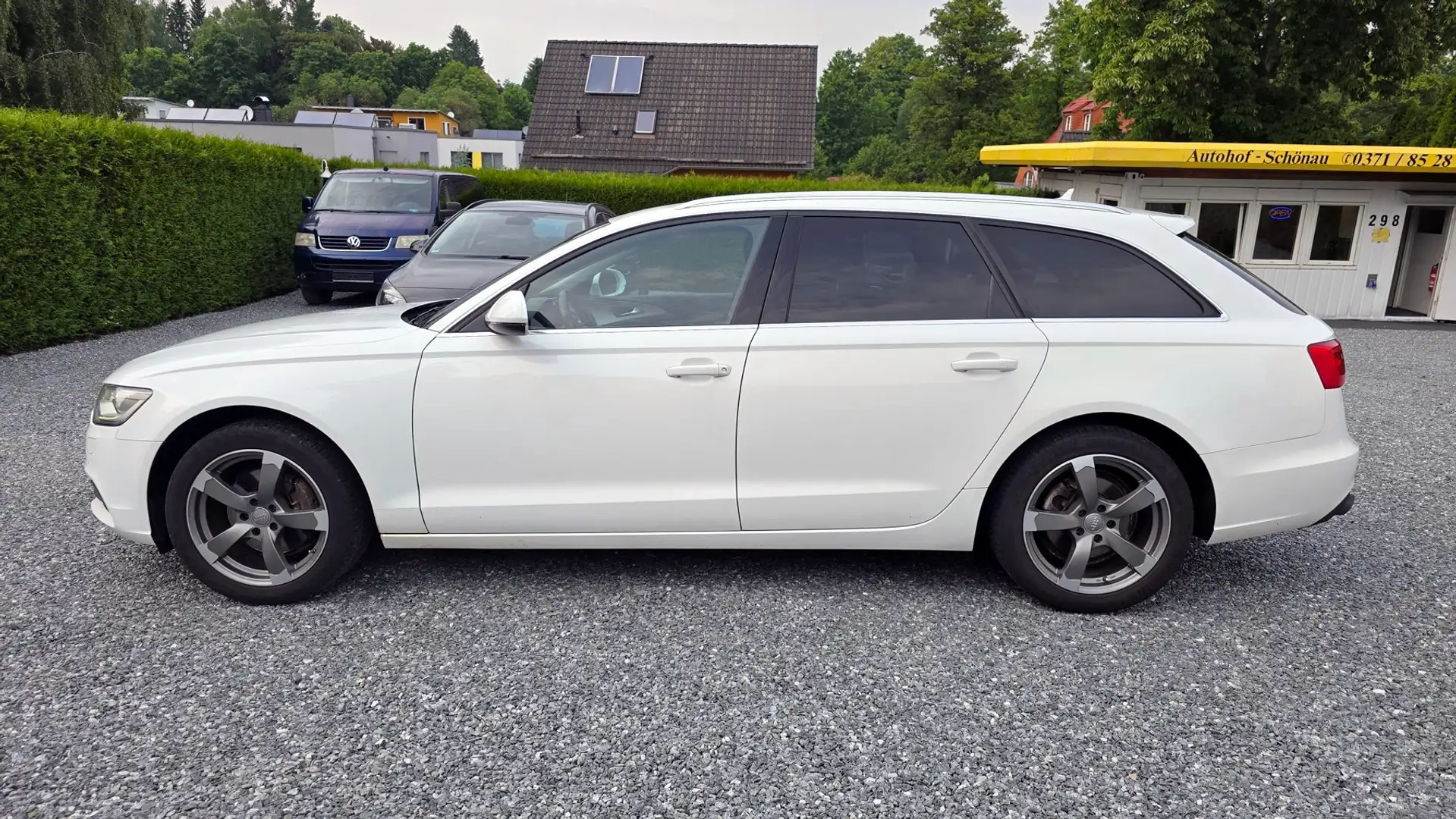 Audi A6 Avant 2.0 TDI DPF Automatik schwenkb. AHZV Weiß - 2