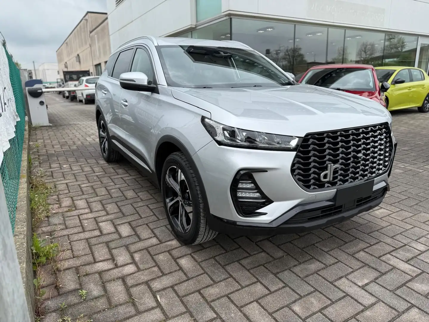 DR Automobiles DR6.0 DR 6.0 - dr 6.0 1.5 turbo Gpl 149cv Gri - 1