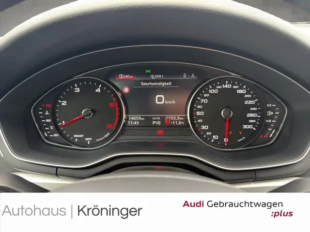 Audi A4 view 12