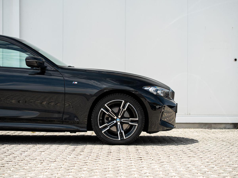 BMW 320 i Limousine M-Sport GSD Navi ParkAss S-Glas — photo 7