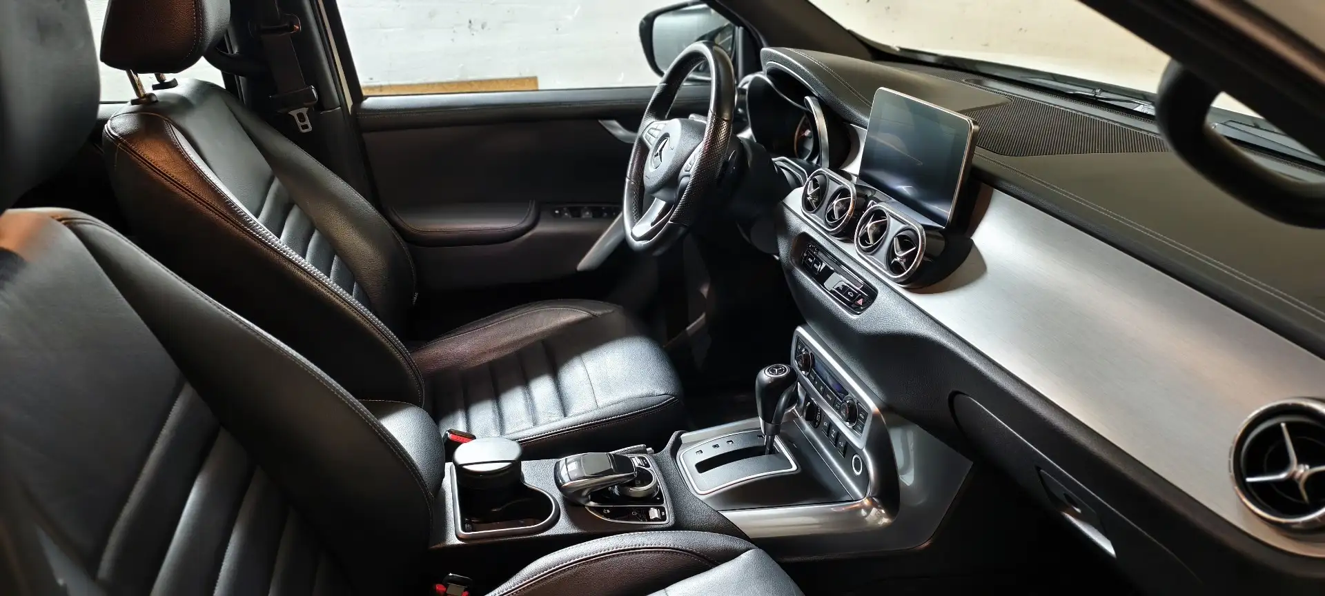 Mercedes-Benz X 350 d 4MATIC Power Aut. Weiß - 2