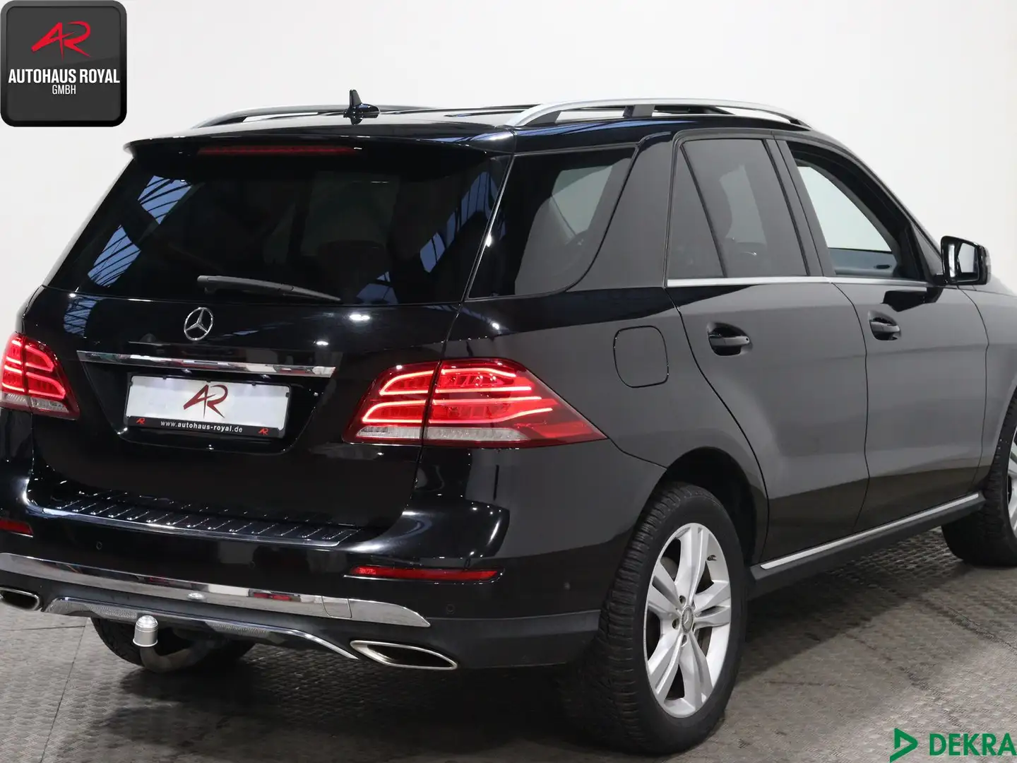 Mercedes-Benz GLE 400 GLE 400 4M SPURPAKET,MEMORY,METALLIC,SCHECKHEFT Black - 2