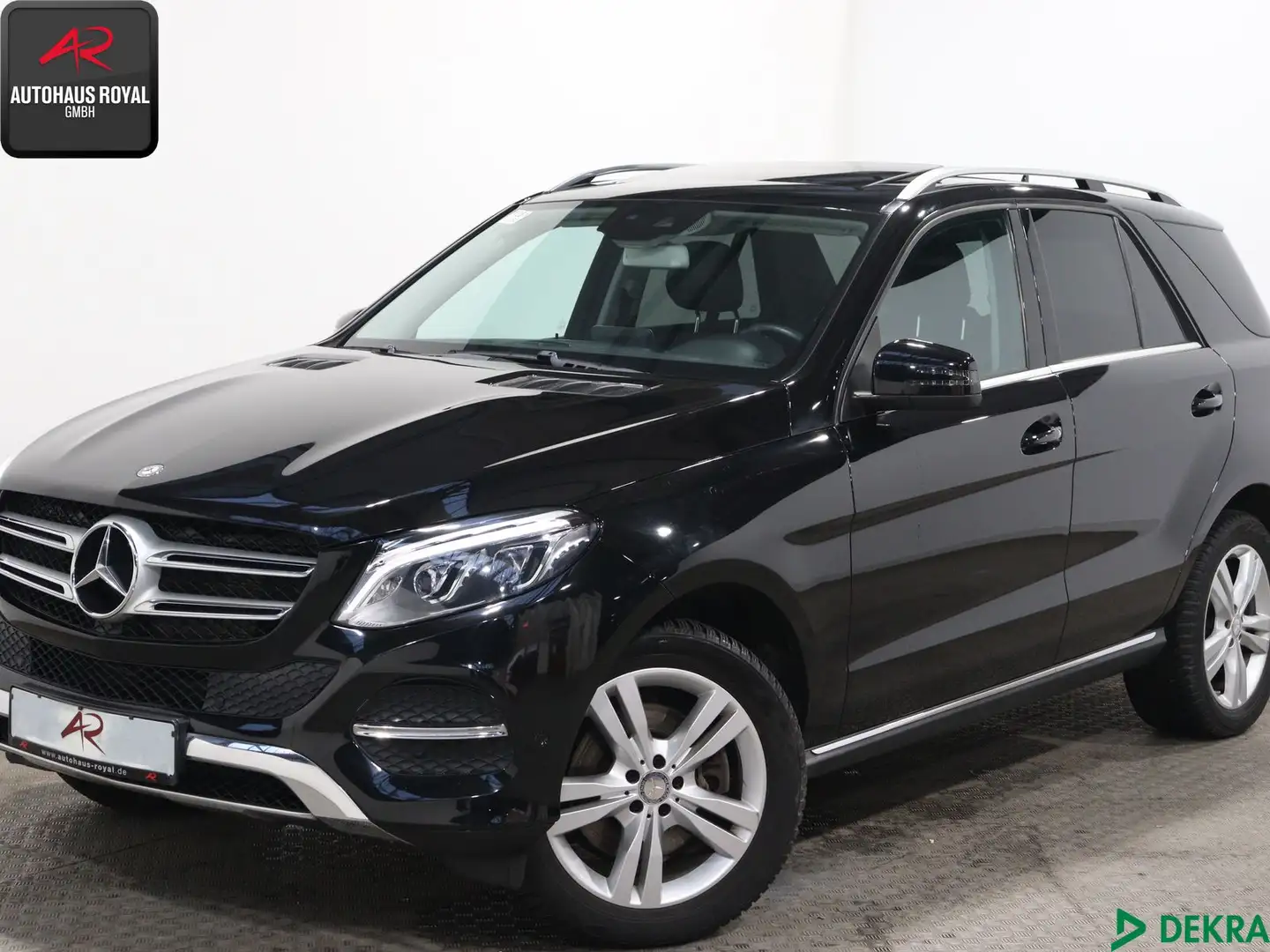 Mercedes-Benz GLE 400 GLE 400 4M SPURPAKET,MEMORY,METALLIC,SCHECKHEFT Black - 1