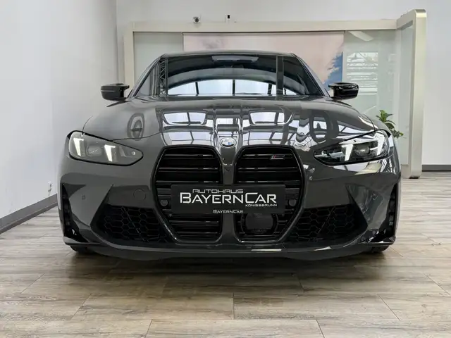 BMW M3 view 2