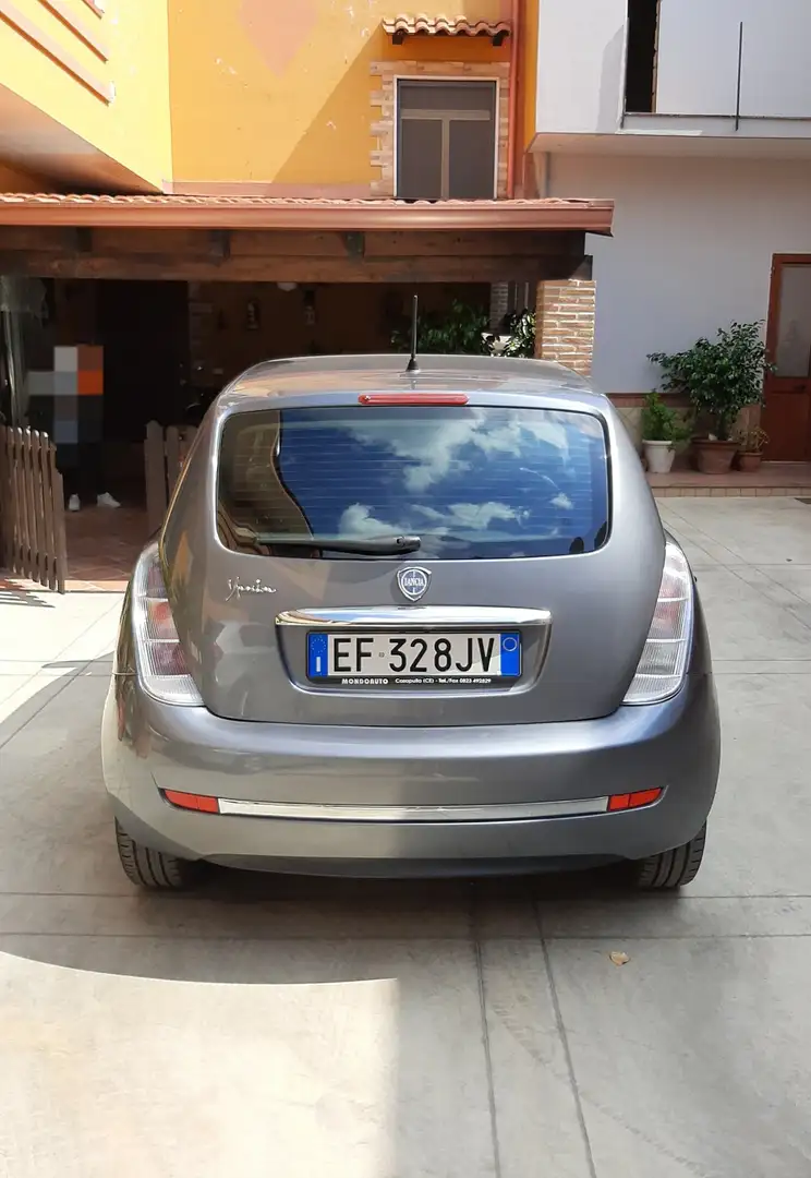 Lancia Ypsilon 1.2 8v Diva 69cv - 2