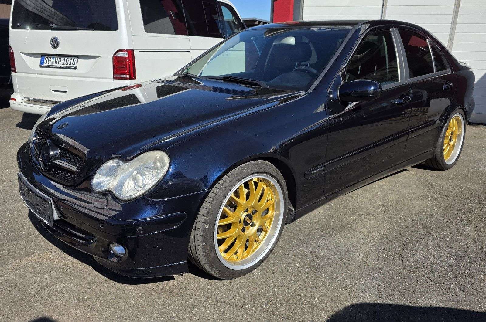 Second hand Mercedes Benz C-Class 200