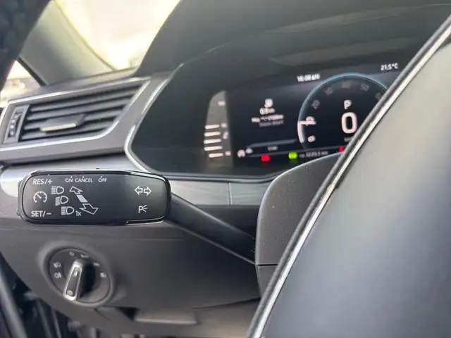 Skoda Superb view 4