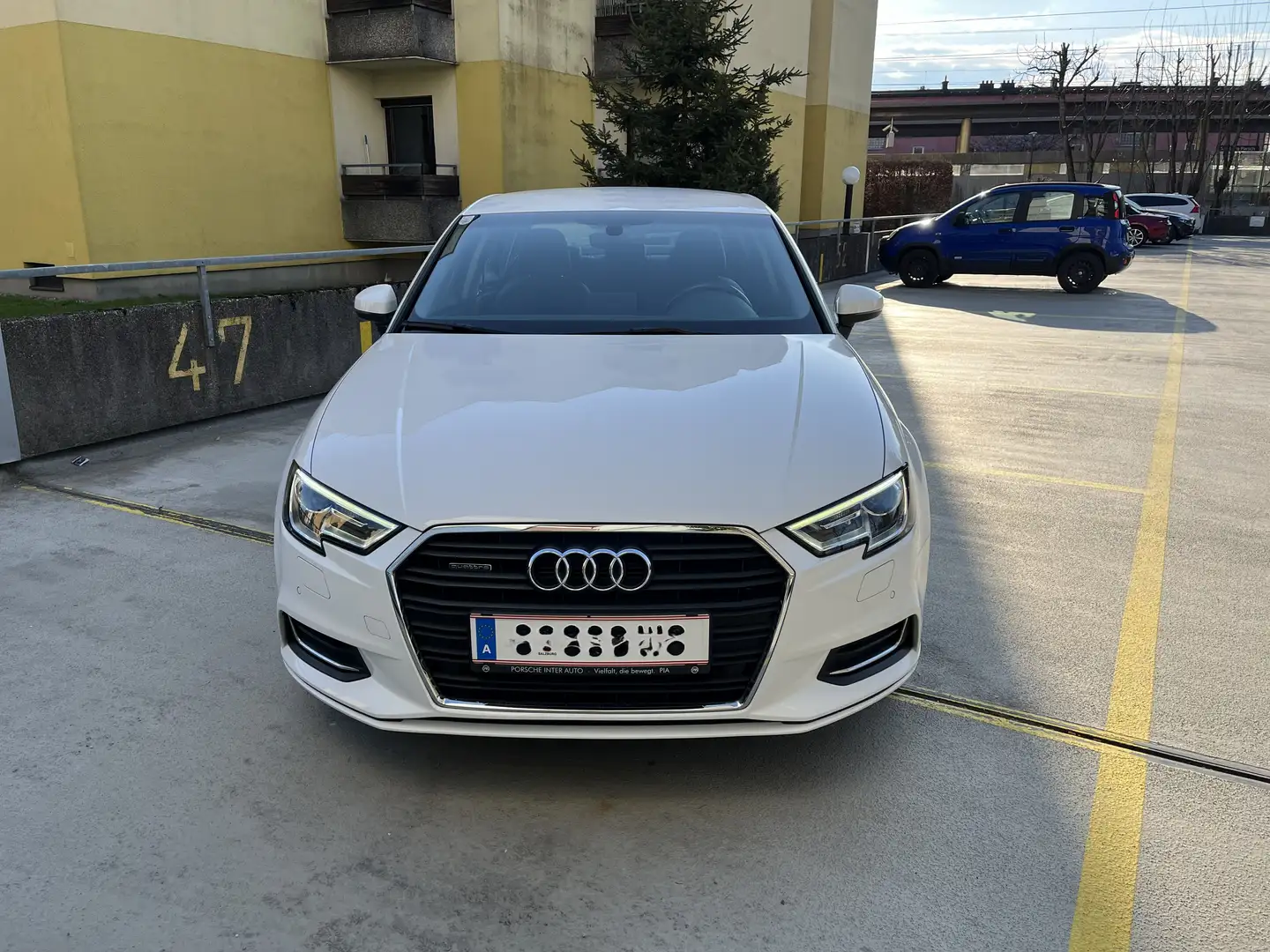 Audi A3 A3 SB 2,0 TFSI quattro S-tronic Weiß - 2