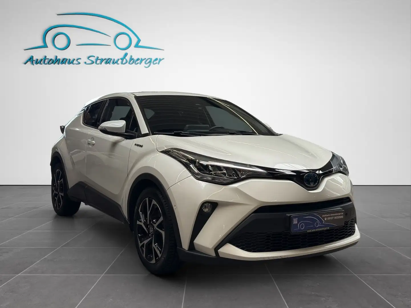 Toyota C-HR Hybrid Team D ACC SHZ LED KLIMA Weiß - 2
