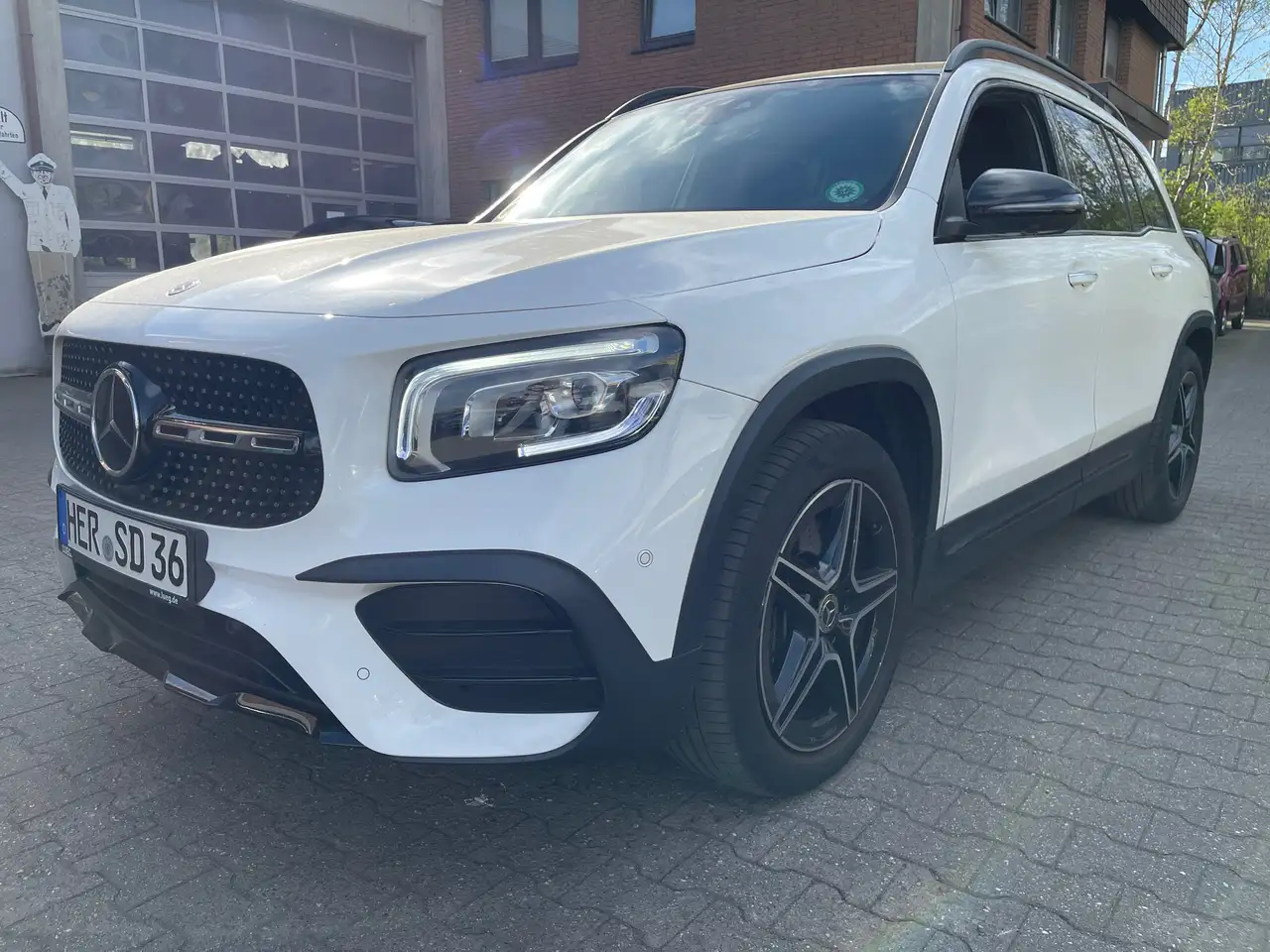 Mercedes-Benz GLB 250